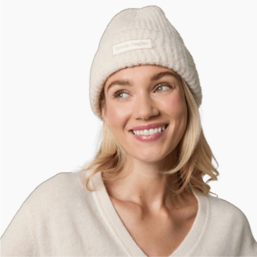 FAVORITE DAUGHTER THE LOGO PATCH RIB BEANIE IVORY NEW WITH TAG